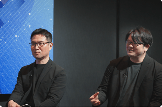 IISE FORUM 2026 榛葉様と中島様が話している様子